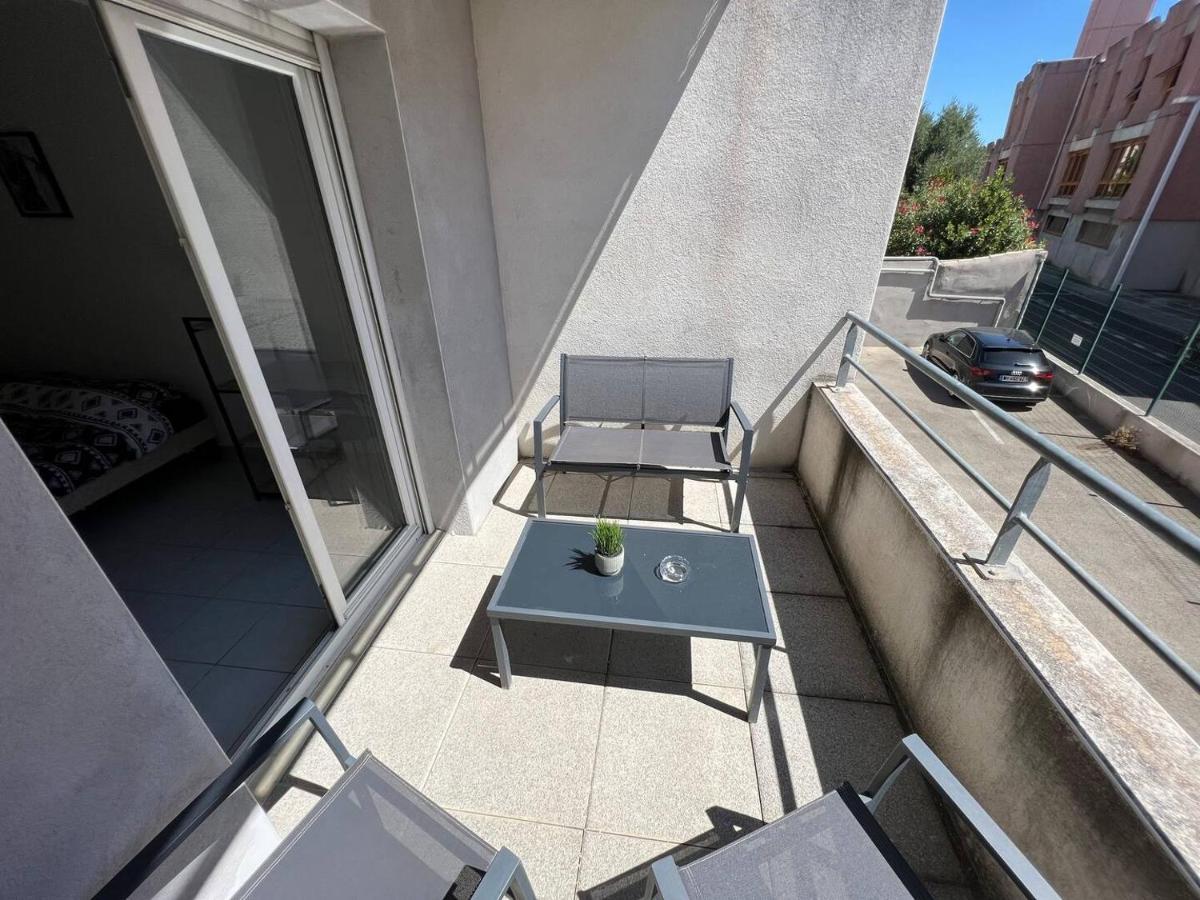Studio Le 2, Free Parking, Free Wifi, Transports Apartment Ним Екстериор снимка