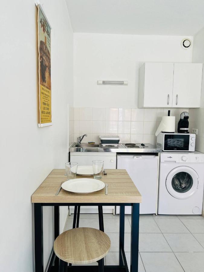 Studio Le 2, Free Parking, Free Wifi, Transports Apartment Ним Екстериор снимка